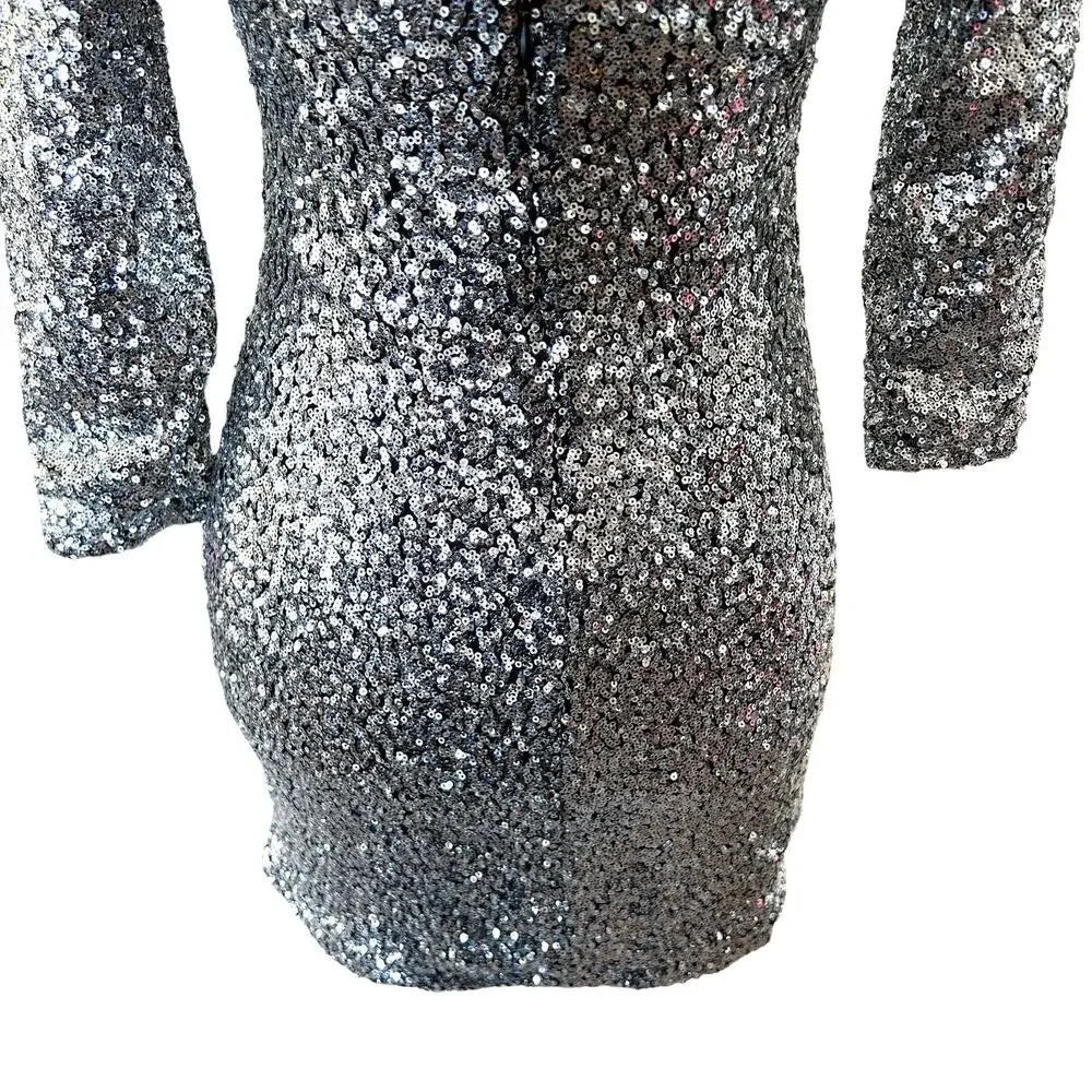Windsor Sequin Dress Womens Small Silver Mini‎ Bodycon NYE Holiday Glam Party